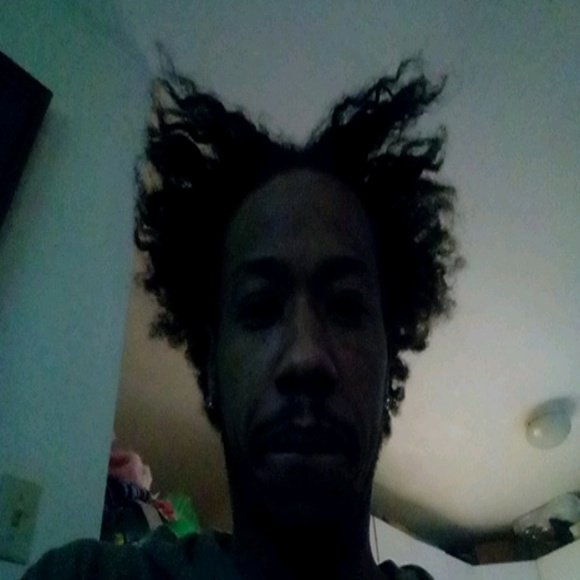 Meet your Posher, Troy - Picture 1 of 1